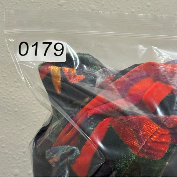 Farm Rio Medium Flower Season Black Wrap Maxi Velvet Dress Wedding Formal Party - Picture 8 of 9